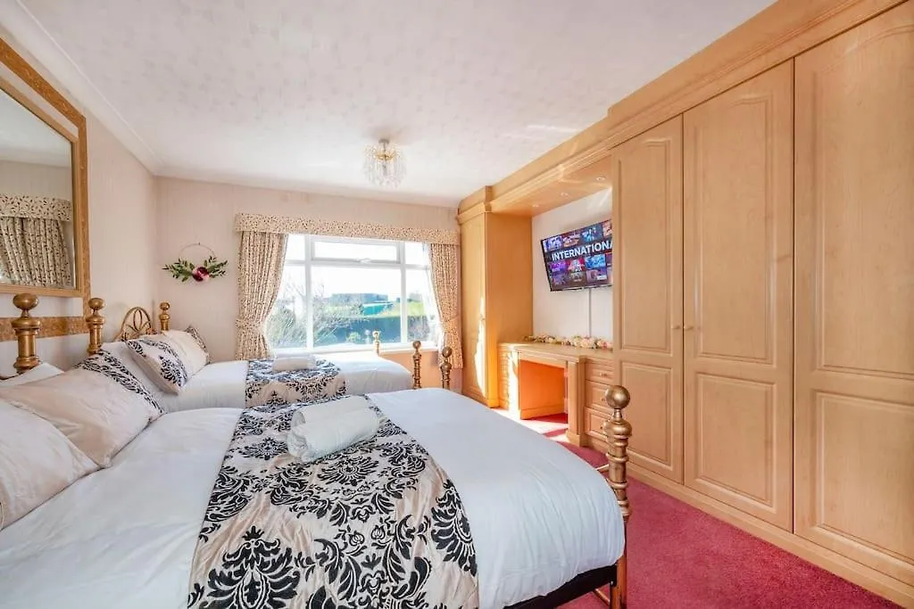 *105* Setup For Your Most Relaxed & Amazing Stay + Free Parking + Free Fast Wifi * Batley Σπίτι διακοπών