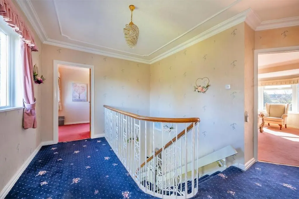 *105* Setup For Your Most Relaxed & Amazing Stay + Free Parking + Free Fast Wifi * Batley Ηνωμένο Βασίλειο